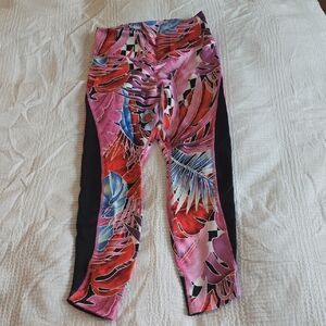 Nike Dri-Fit Colorful Plant Leggings Size Medium